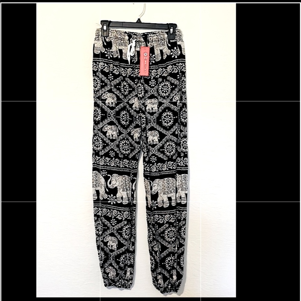 Urban CoCo, Bohemian long pants. NWT